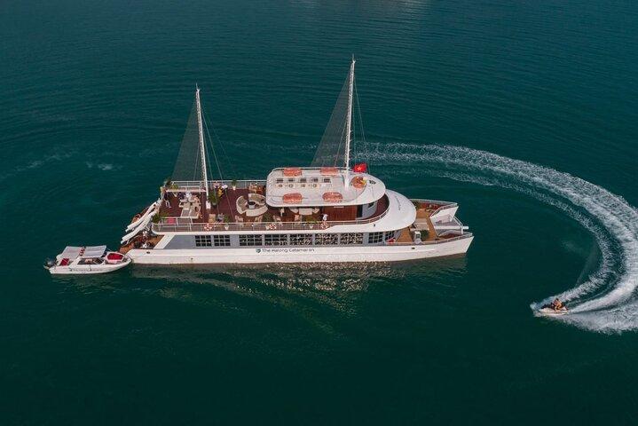 Halong Elite Catamaran Day Cruise com Jacuzzi e Almoço Local