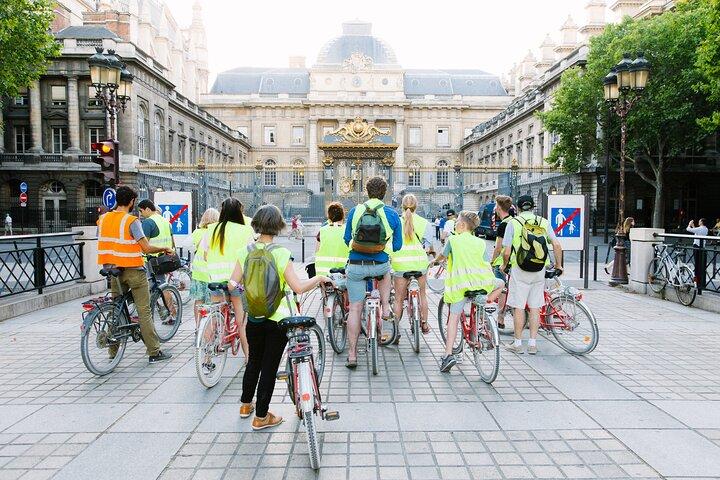 Parijs Avond Snapshot fietstocht