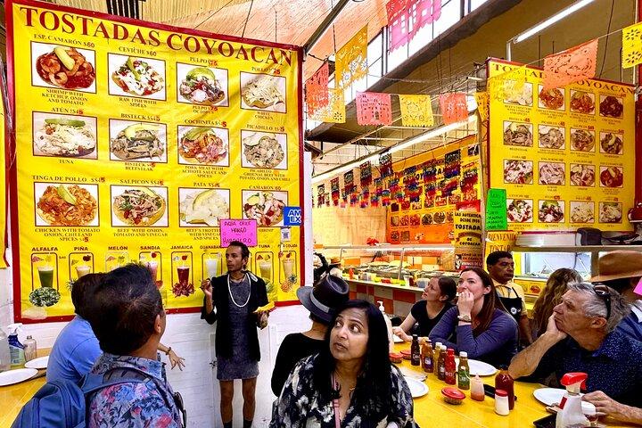 メキシコシティ: コヨアカンタコスツアー＆フリーダ・カーロ博物館（オプション）
