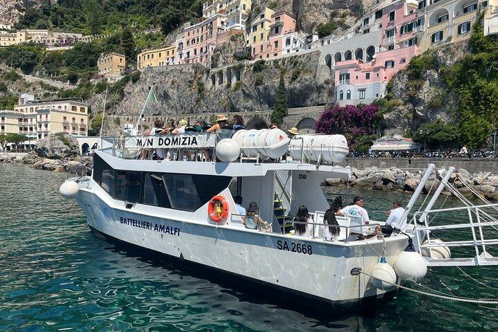 Amalfi Coast Adventure : Coastal Drive & Boat Cruise au départ de Sorrente