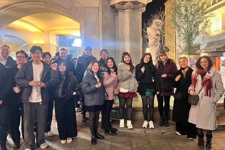 Munich PubCrawl : 4 Lugares, Tiros de bienvenida + Entrada al Club