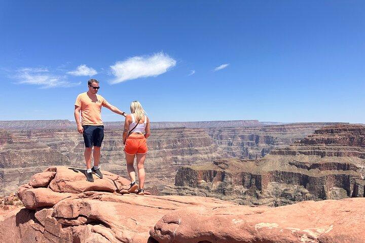 Small Group Grand Canyon Skywalk & Sunset Tour