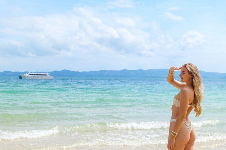 ジェームズボンド島＆パニー水上村ボートツアー