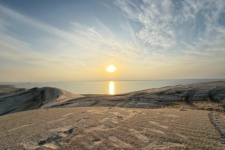 Qatar Sunrise Desert Safari Dune Bashing & Mer intérieure