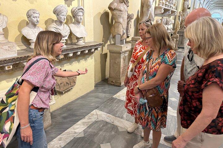 Museus do Vaticano de acesso rápido e excursão à Capela Sistina por Tommaso