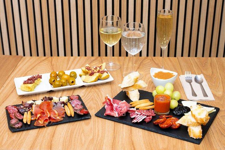 Menú Iberico - Jamón & Cava près de la Sagrada Familia