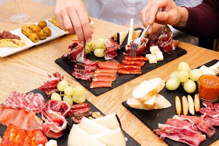 Menú Iberico - Jamón & Cava près de la Sagrada Familia