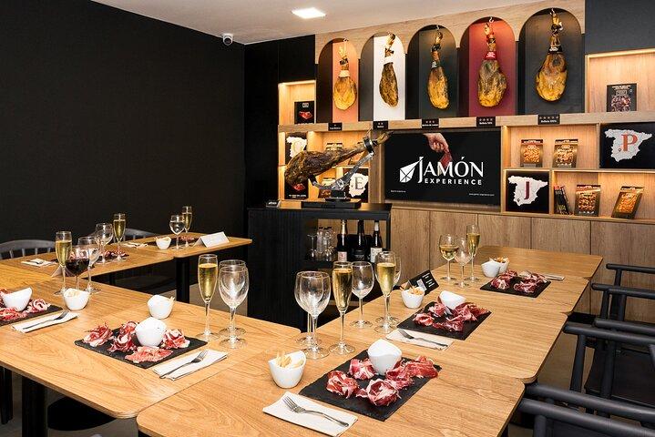 Anmeldelser af Jamón Experience Masterclass: The Ultimate Ham & Cava