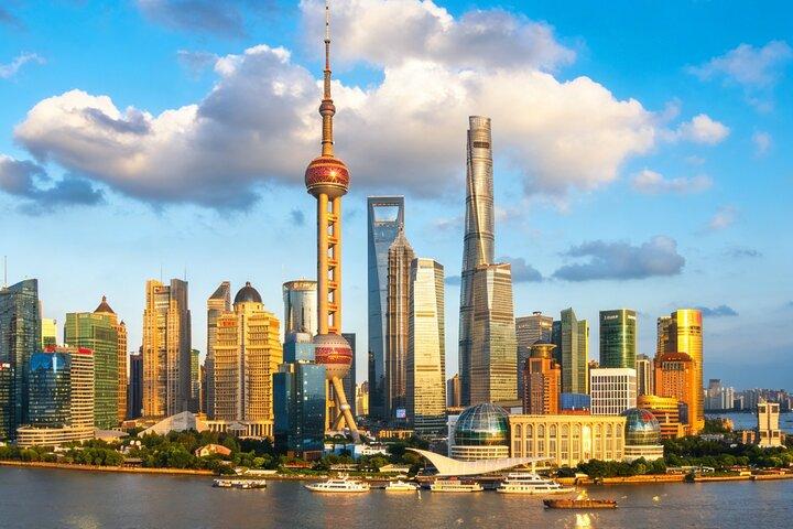 Private Shanghai Highlights Ganztagestour von Guilin mit dem Flugzeug