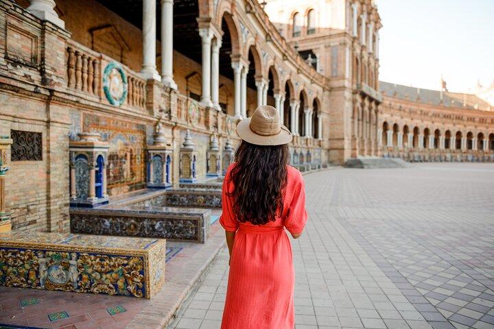 Privé fotoshoot tour in het iconische Sevilla met fotograaf