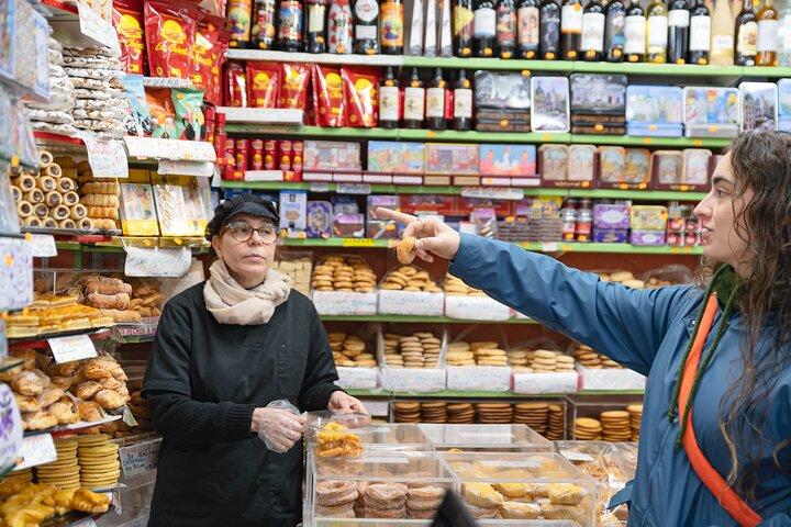 2 - マドリード・タパス・ツアー（Hour Madrid Tapas Tour ） ： 食べて、飲んで、本物のスペインを発見
