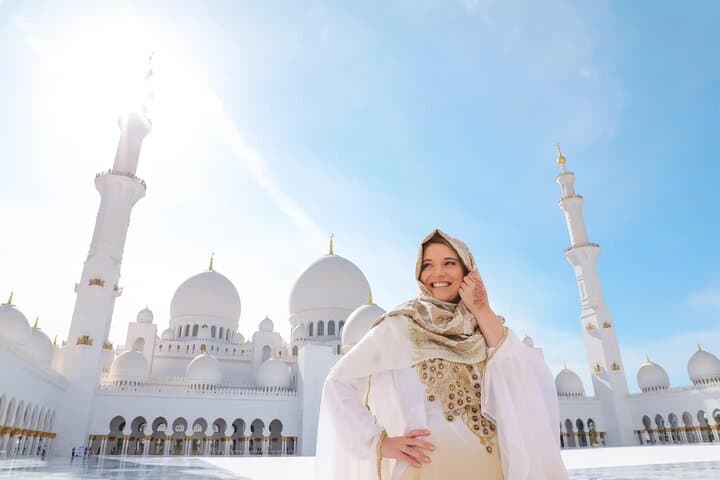 Full Day Private Abu Dhabi City Tour From Dubai | Complete City Tour