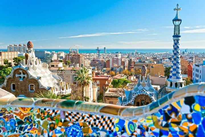 Tour privado por Barcelona en Park Güell y City