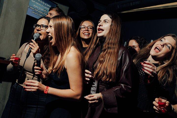 The Crawl Co Pub Crawl em Hamburgo Cerveja e tiro grátis