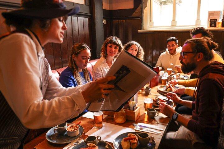 ロンドンを食べている: 「ザ・シティ」フードツアーの中心