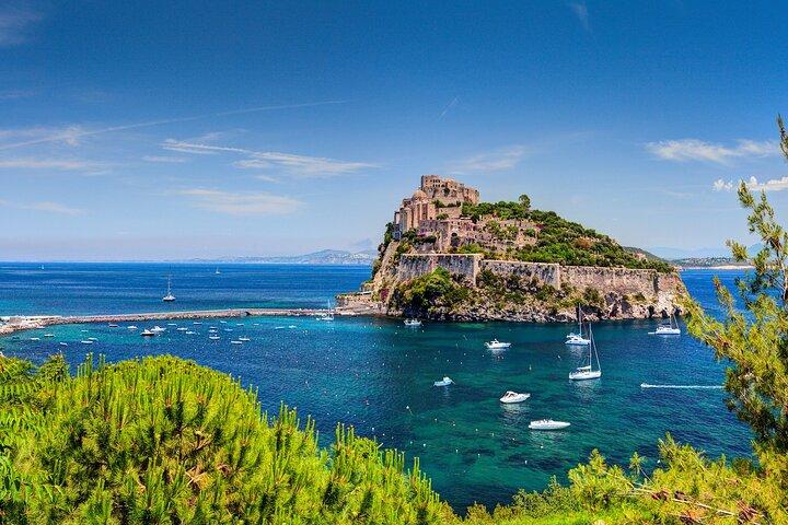Tour privato di Ischia da Napoli