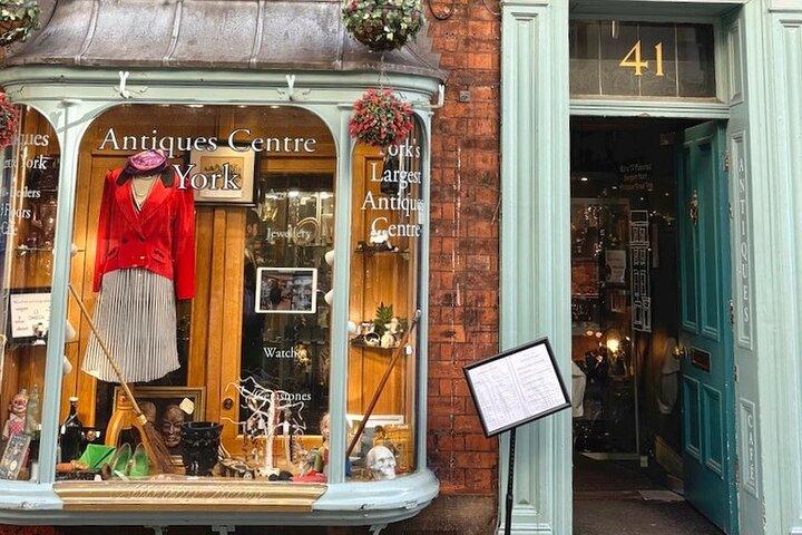 York Ghost Adventure : A Self-Guided Paranormal Tour（ヨーク・ゴースト・アドベンチャー：セルフガイド・パラノーマル・ツアー）