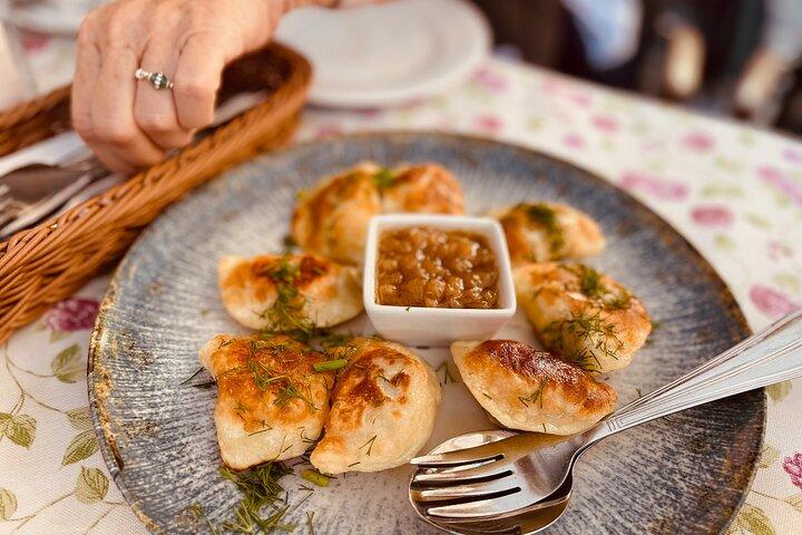 Smaak van Polen, Old Town food tour en begeleide wandeling - 12 proeverijen