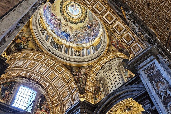 St Peter's Basilica Tour with Dome and Crypt (Papal Tomb)