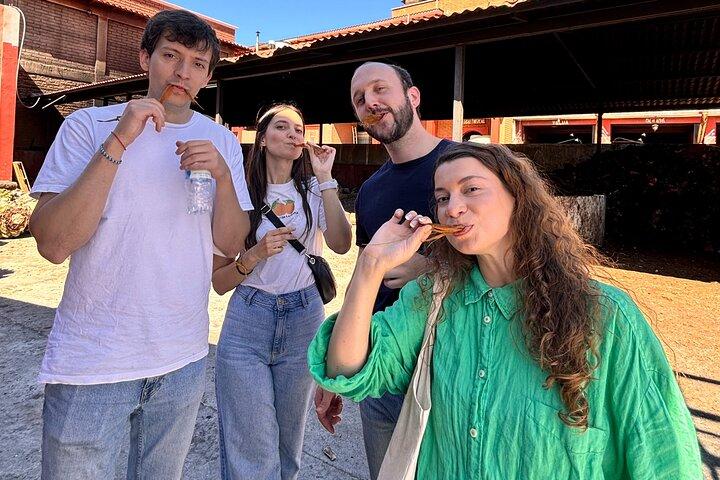 One day trip: Mezcal, Tlayudas & Textil