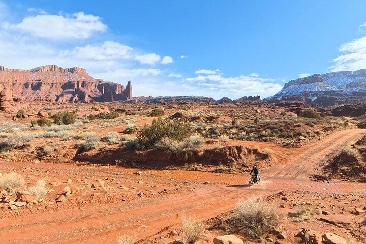Onion Creek Electric Dirt Bike Tour : Scenic Moab Adventure