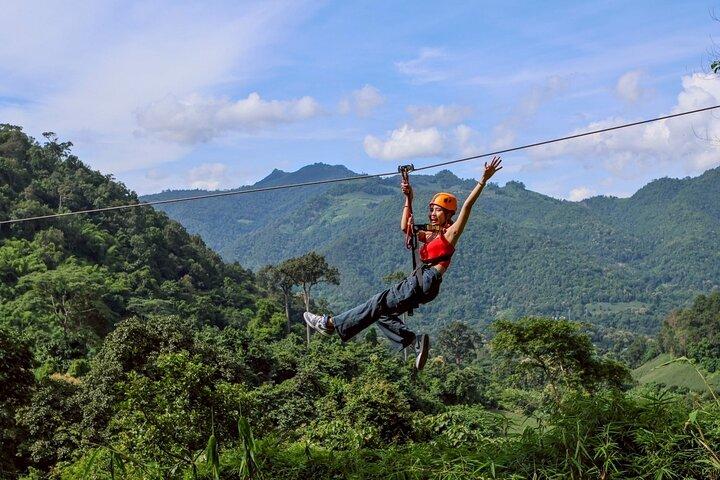 Tarzan World Zipline og ATV eventyr i Chiang Mai med frokost
