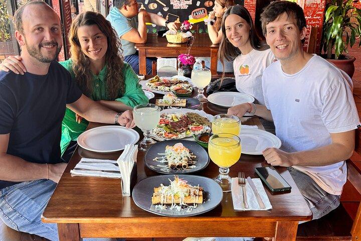 One day trip: Mezcal, Tlayudas & Textil