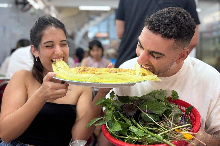 Mangia dove mangia Saigon: tour in moto del cibo di strada locale