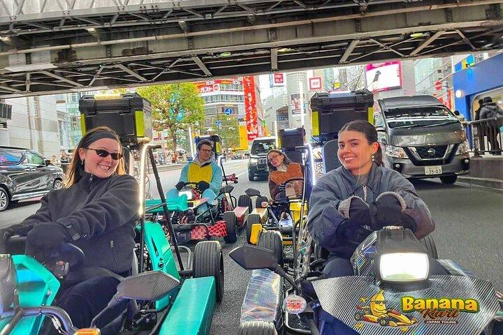 新宿から渋谷までバナナカート東京ゴーカートツアー