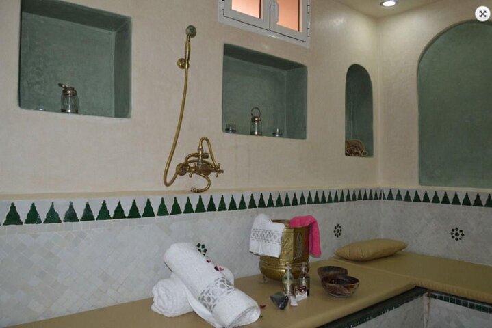 Marokkanischer Hammam & Agafay Desert Quad, Kamelritt mit Dinner Show