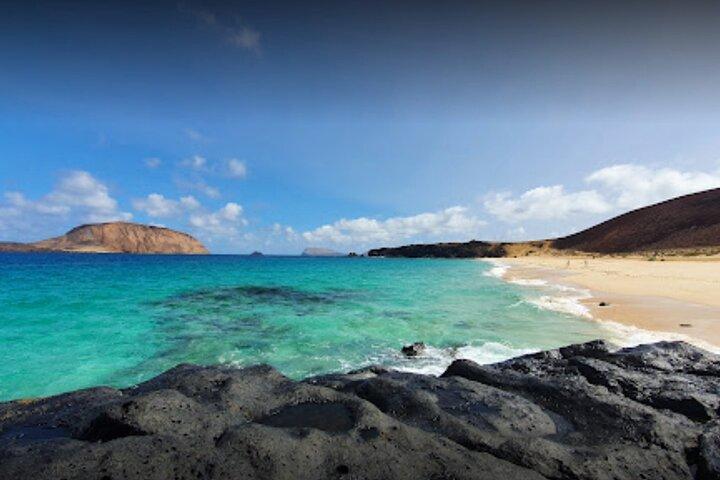 Dagtrip naar het eiland La Graciosa vanuit Lanzarote