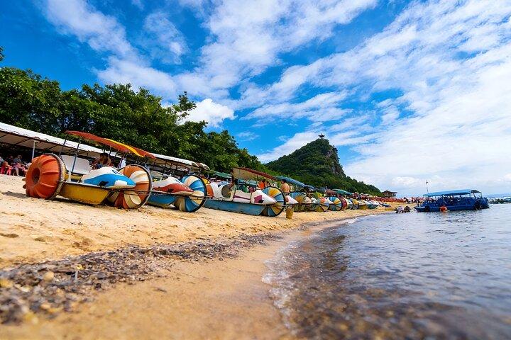 昆明から撫仙湖への1日プライベートツアーと昼食