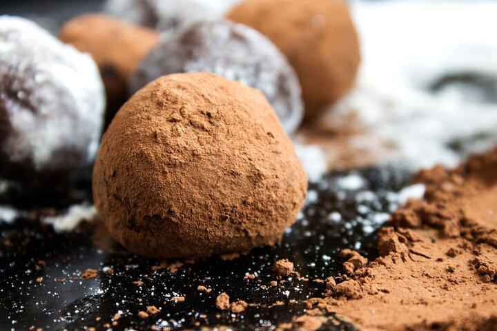Fun Chocolate Making Class With a Local Chef in Atlanta