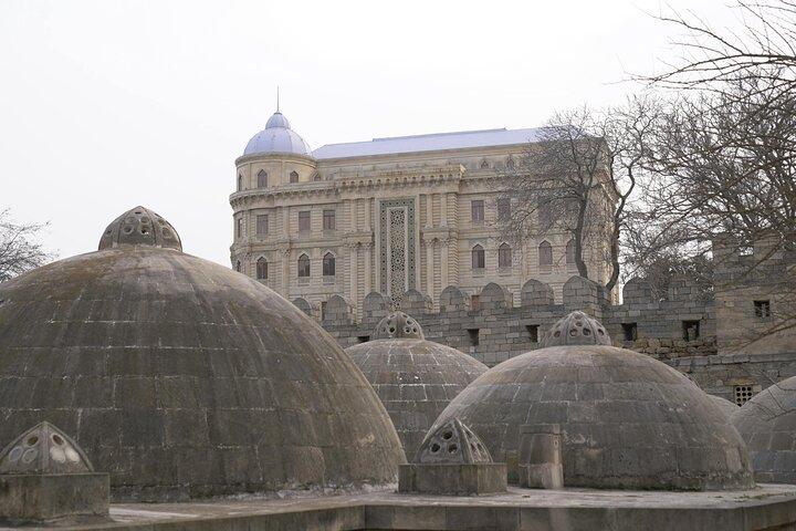 Self Guided Tour Inside the Stone Walled City of Baku