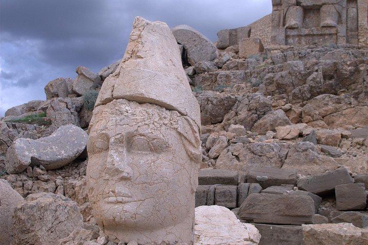 2 Day Nemrut & Gobeklitepe Tour From Istanbul (Flights & Hotel)
