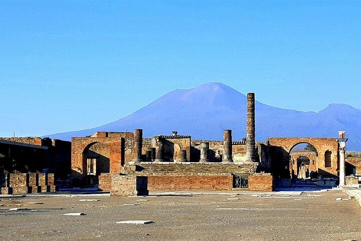 Salerno : Pompeya, Nápoles con Street Food Tour Compartido o Privado