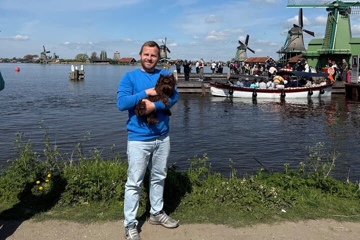 Explore Amsterdam in 75 Minutes – Pedicab Rickshaw City tour
