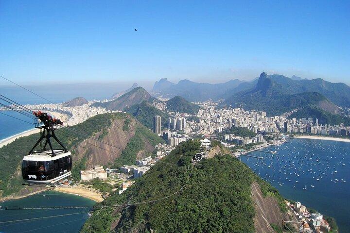 Corcovado con Estatua de Cristo y Pan de Azúcar