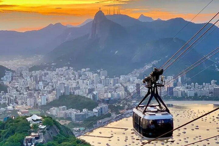 Corcovado con Estatua de Cristo y Pan de Azúcar