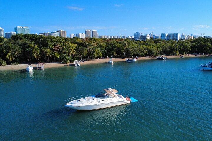 Miami Bootsverleih für Tages- oder Sonnenuntergangskreuzfahrt mit Kapitän