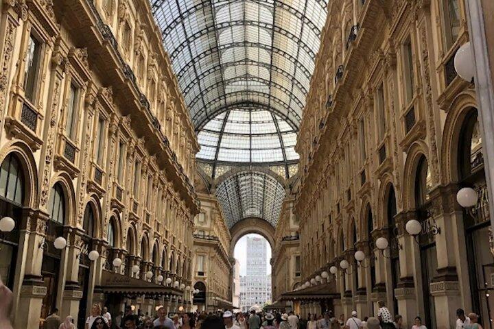 En vandringstur till fots i Milano vid olympiska vinterspelen : Milano Cortina 2026