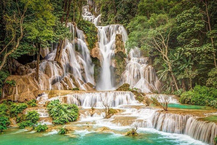 Scopri Luang Prabang Heritage City Tour e le cascate di Kuang Si