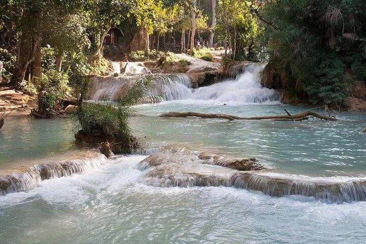 Scopri Luang Prabang Heritage City Tour e le cascate di Kuang Si