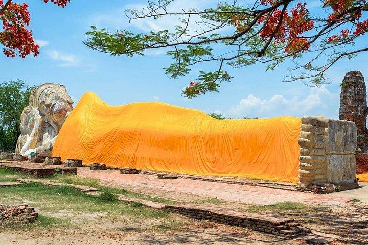 プライベートアユタヤ歴史公園ツアー（伝統的なランチ付き）