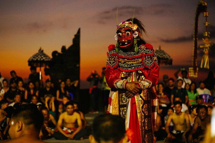 Visite privée Uluwatu Temple et Kecak Sunset Dance