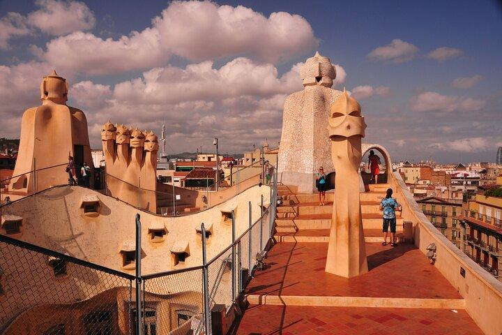 Block of Discord und Sagrada Familia Spaziergang