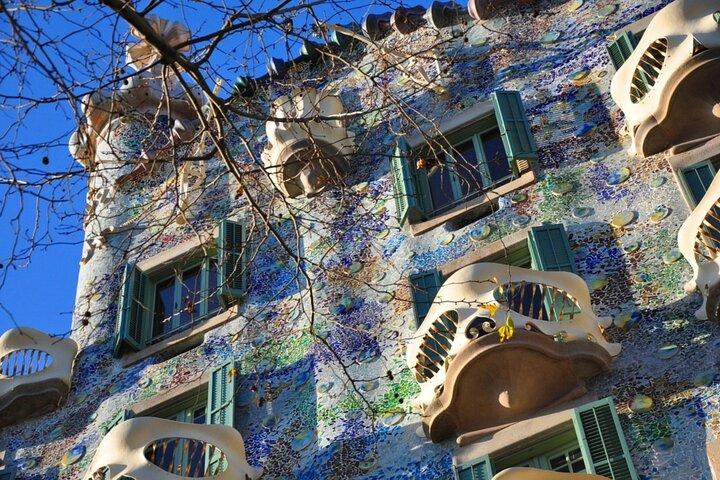 Block of Discord und Sagrada Familia Spaziergang