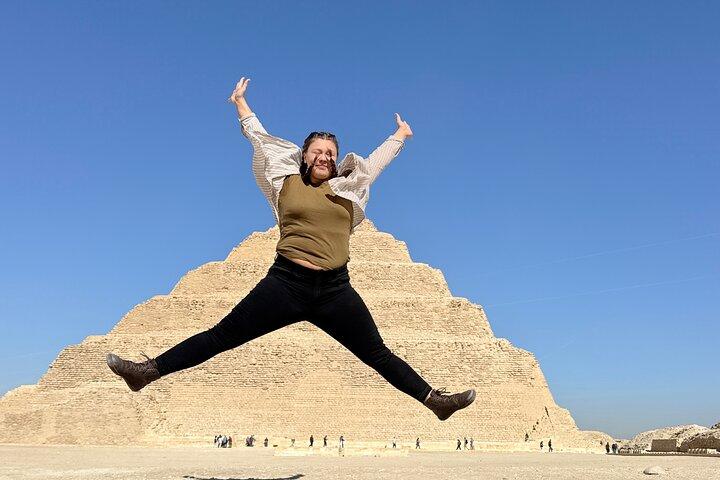 Day tour to Giza pyramids & sphinx, saqqara and Memphis