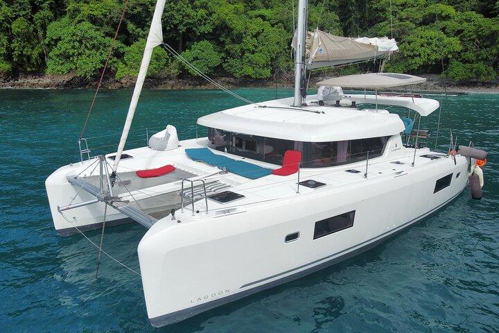 Catamarano di lusso a Guanacaste Beach Hopping e attività acquatiche