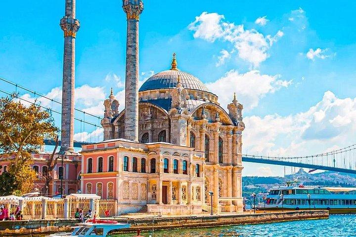 Istanbul All-Inclusive Old City Tour with Lunch & Hotel Pickup